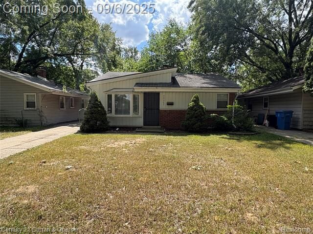 Property Photo:  25243 Lehigh Street  MI 48125 