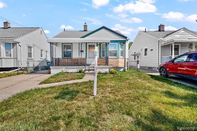 Property Photo: 582 Mill Street MI 48146