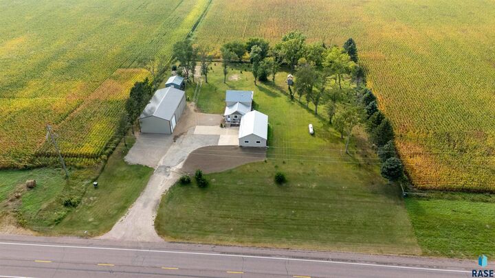 Property Photo: 26549 455th Ave SD 57035