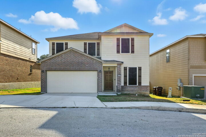 Property Photo: 3831 Ironwood Ash TX 78261
