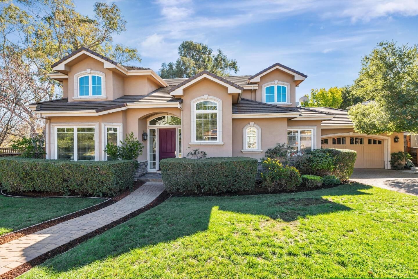 Property Photo: 10108 Crescent Court CA 95014