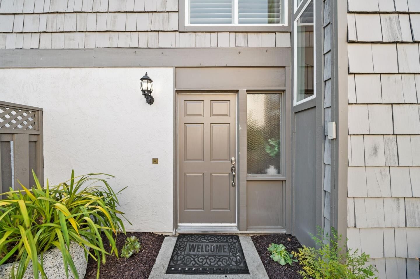 Property Photo:  848 Magellan Lane  CA 94404 