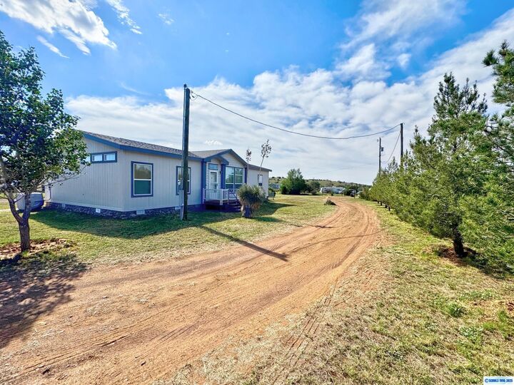 Property Photo:  3 Thompson Way  NM 88061 