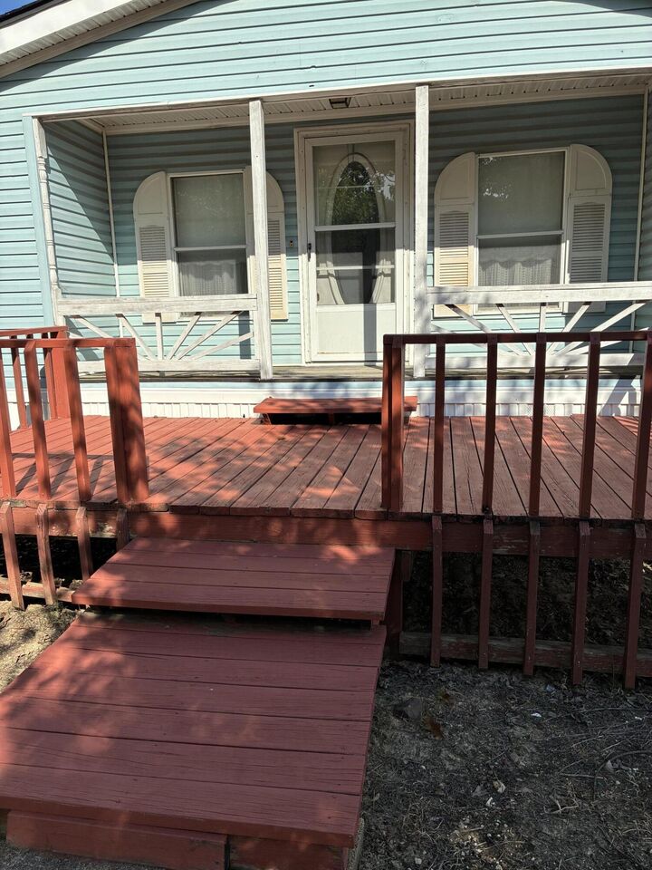 Property Photo:  2006 Wall Road  MO 65711 