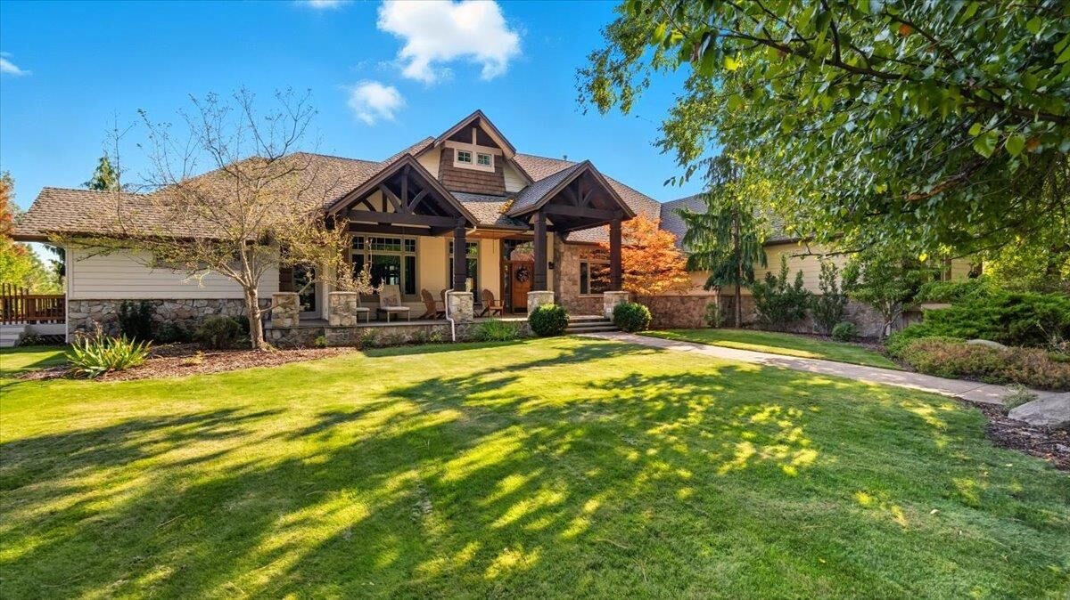 Property Photo:  13615 N Riverbluff Ln  WA 99208 