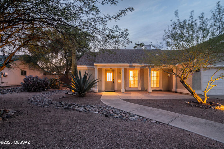 Property Photo: 1921 N Atwood Avenue AZ 85745