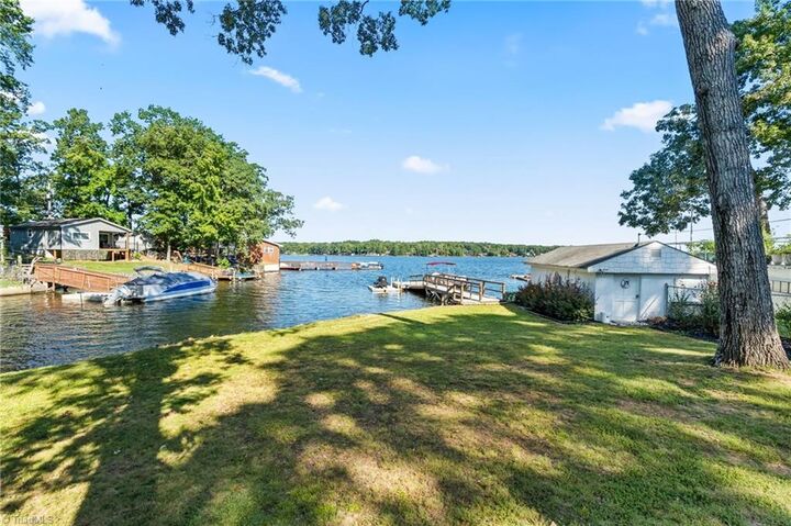 Property Photo:  309 Shoreline Drive  NC 27292 