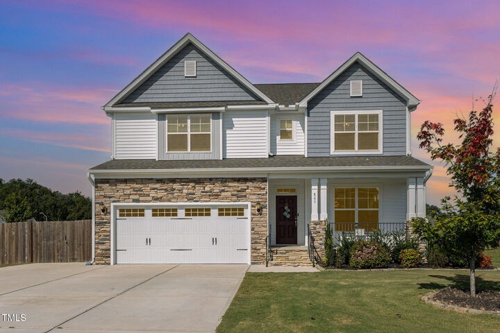 Property Photo: 805 Meadow Ford Way NC 27592