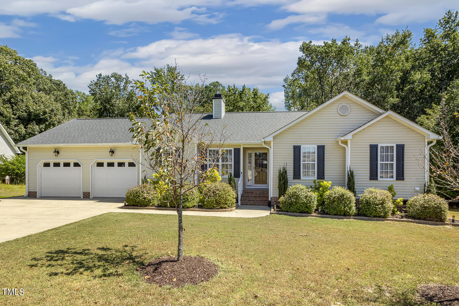 Property Photo:  9017 Hunterfox Court  NC 27603 