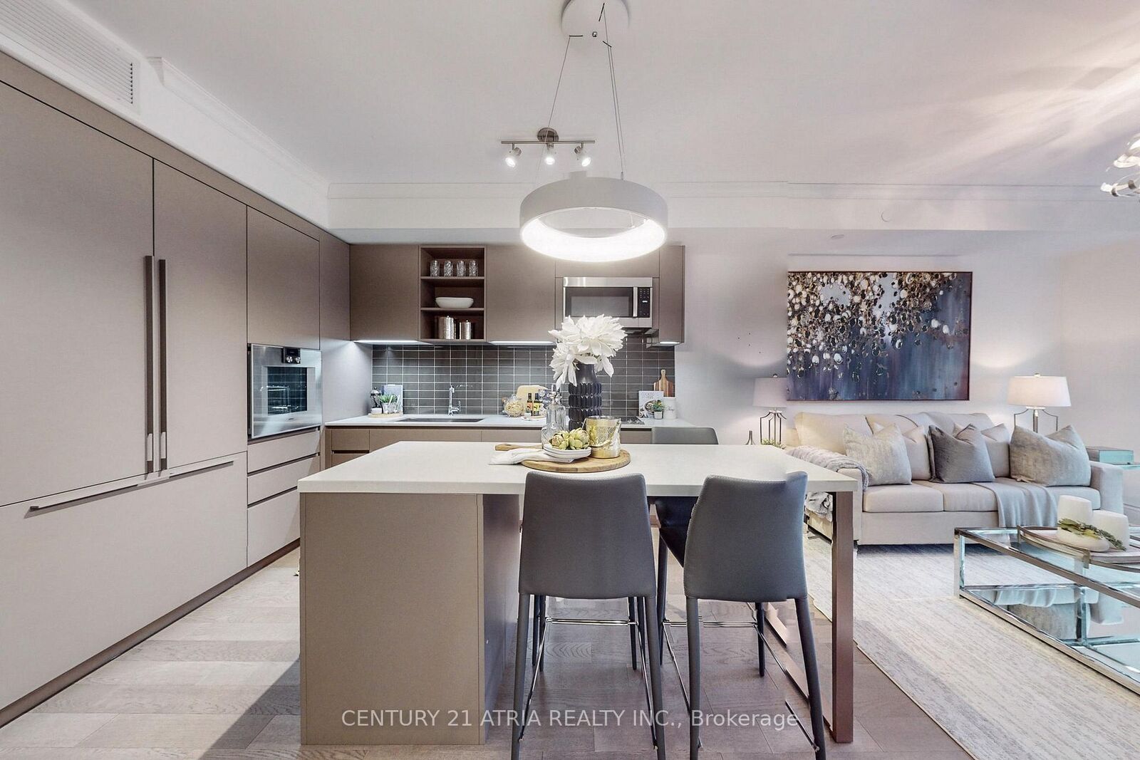 Property Photo: 128 Pears Avenue 305 ON M5R 1T2