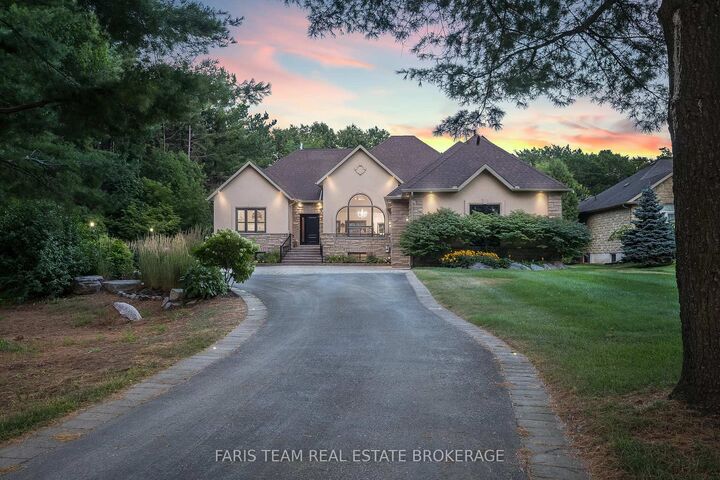 Property Photo: 1609 Wedgewood Drive ON L9Z 1R8