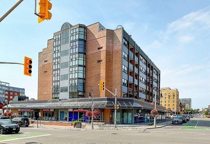 80 Athol Street E 306  Oshawa ON L1H 8B7 photo
