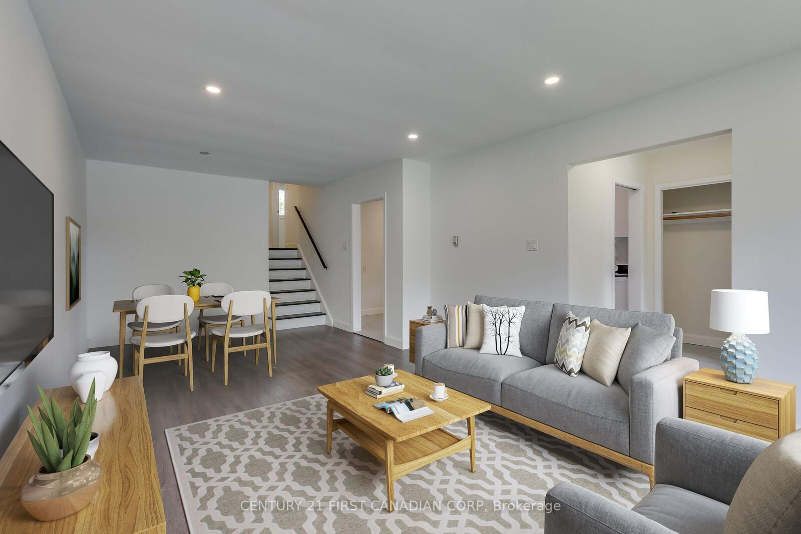 Property Photo: 207 Cairn Street ON N5Z 3W6