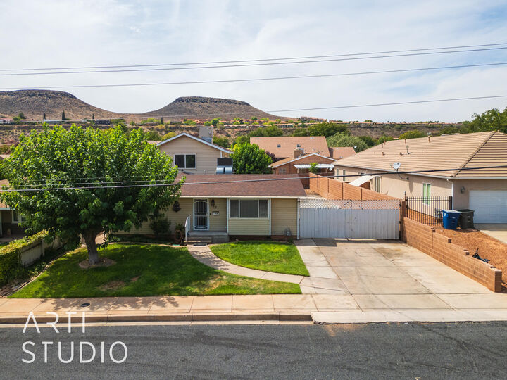 Property Photo: 485 N 400 W UT 84770