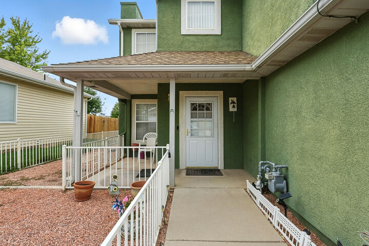 Property Photo: 1365 N 650 W UT 84721