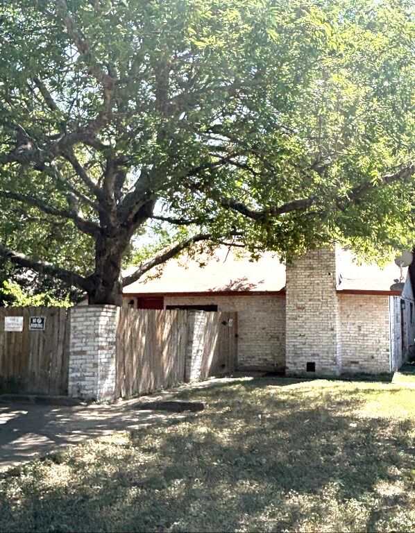 Property Photo:  3103 Edgedale Drive  TX 78723 