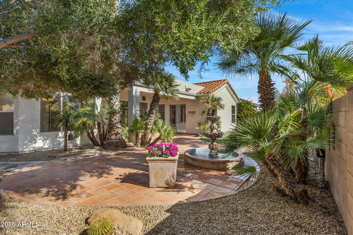 Property Photo: 721 W Cherrywood Drive AZ 85248