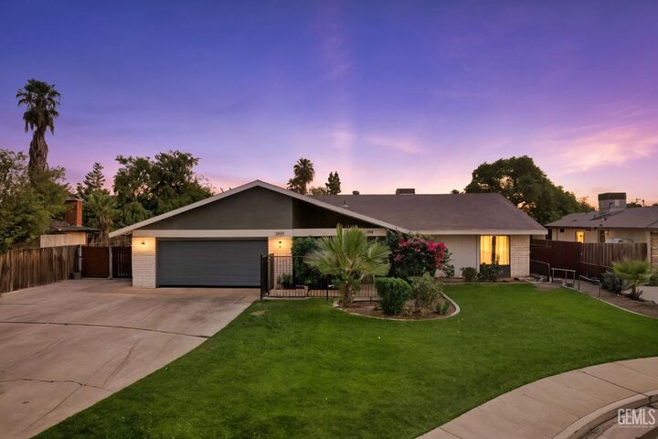 2504 Olmo Court  Bakersfield CA 93309 photo