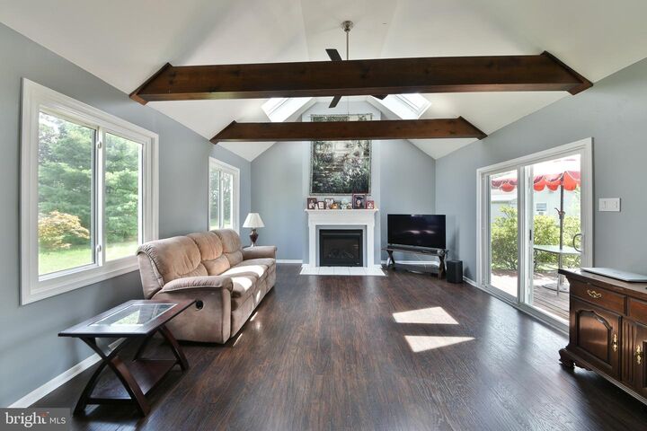 Property Photo: 17 Ruhl Drive PA 18944