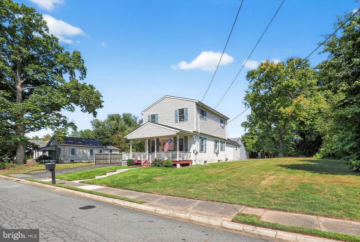 Property Photo:  1079 Riverside Drive  PA 19465 