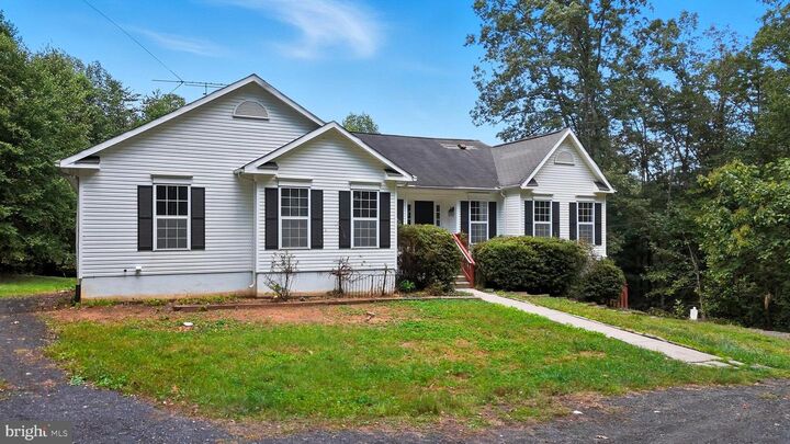 Property Photo: 628 River Road VA 22727