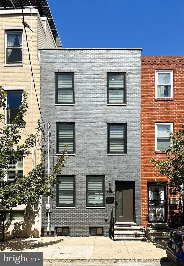 Property Photo:  2025 Ellsworth Street  PA 19146 