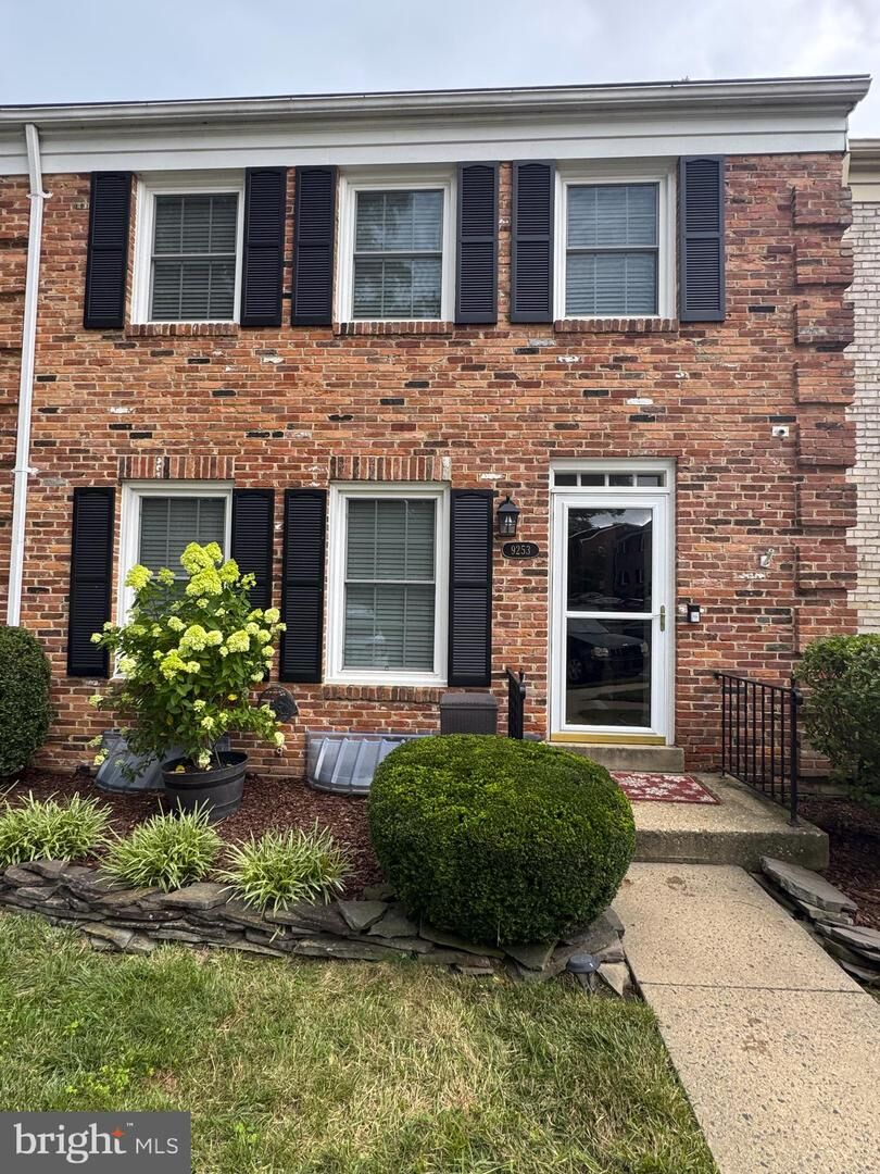 Property Photo:  9253 Bailey Lane  VA 22031