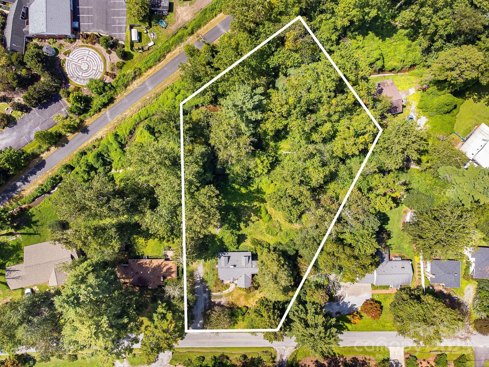 Property Photo: 515 Broadway Street NC 28739