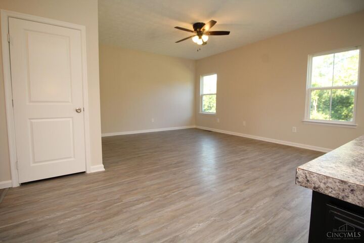Property Photo: 2806 Osage Drive OH 45011