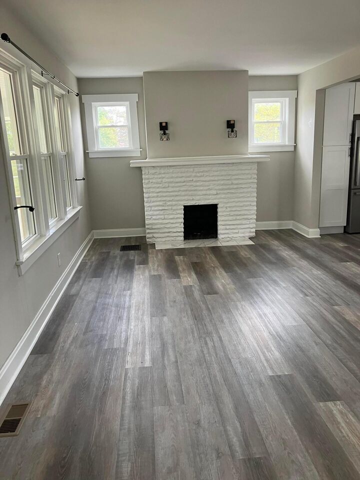 Property Photo:  529 E Morrill Avenue  OH 43207 