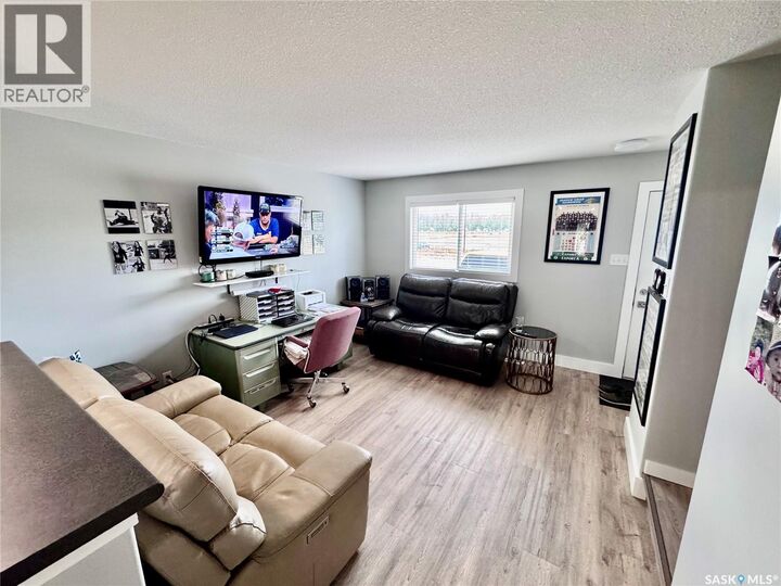 Property Photo:  307 851 Chester Road  SK S6J 0A4 