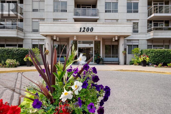 Property Photo: 1200 The Esplanade North 1001 ON L1V 6V3