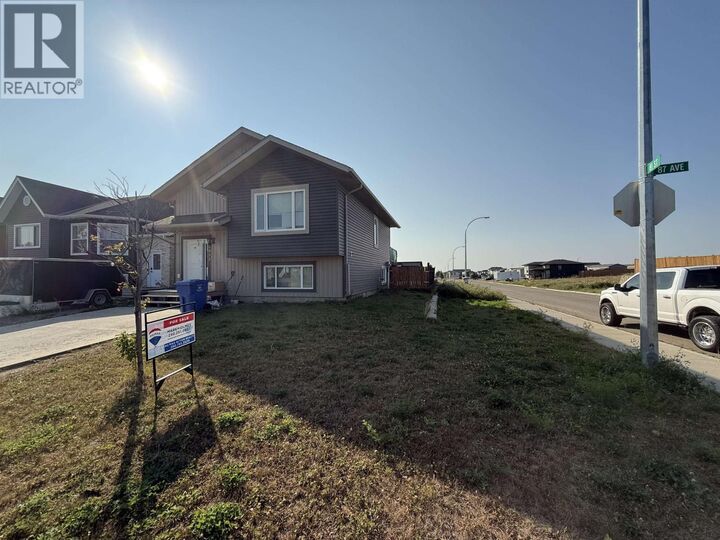 7933 87 Avenue  Fort St. John BC V1J 3B2 photo
