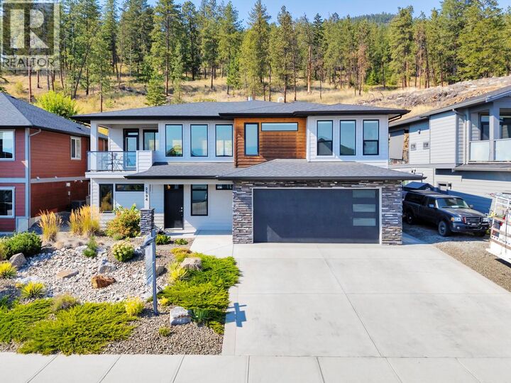 2594 Crown Crest Drive  West Kelowna BC V4T 3N3 photo