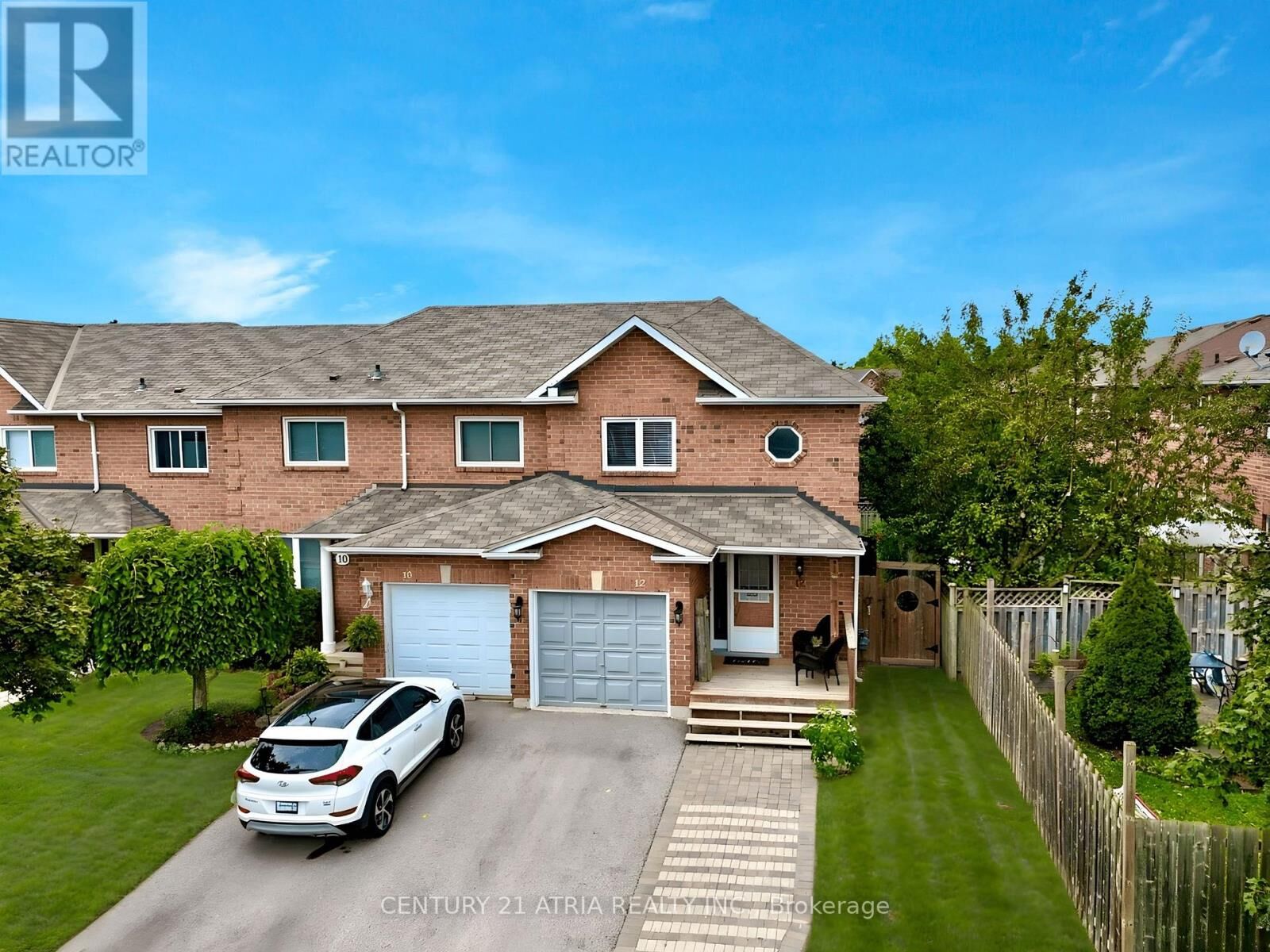 Property Photo:  12 Lyfytt Crescent  ON L4N 7X4 