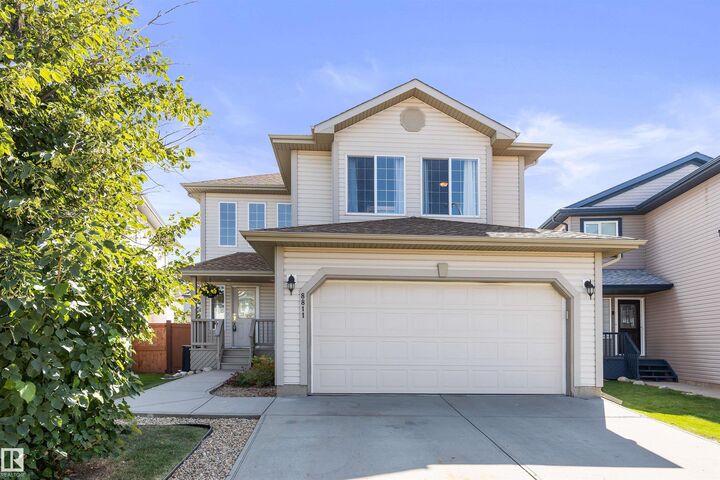 8811 174 Avenue NW  Edmonton AB T5Z 3R4 photo