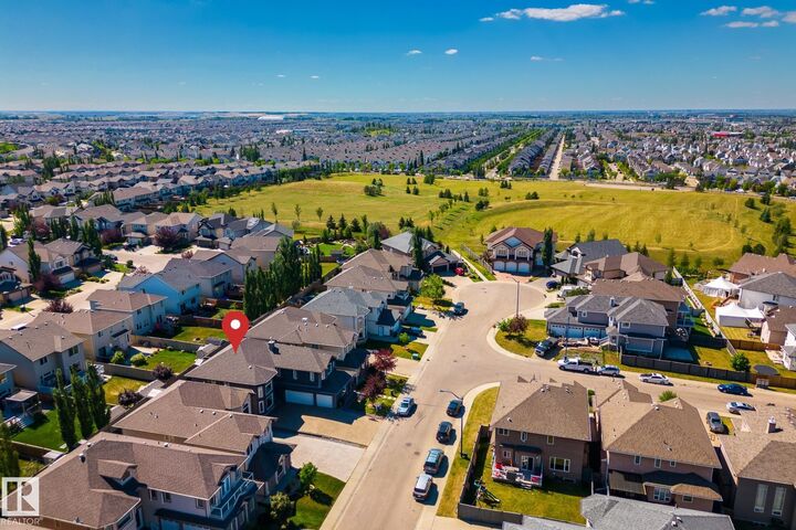 Property Photo: 6819 18 Avenue SW AB T6X 0C9