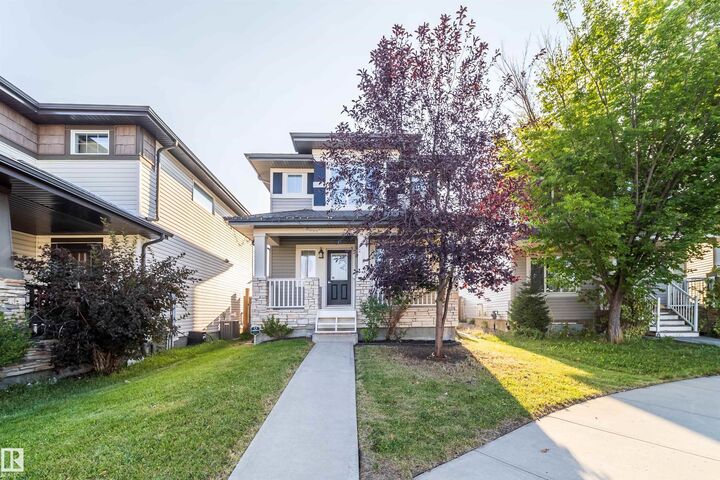 1023 160 Street SW  Edmonton AB T6W 2H6 photo