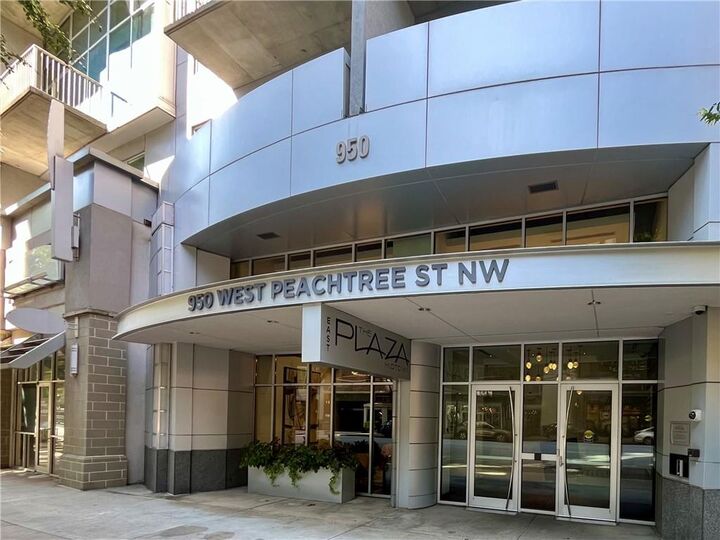 Property Photo: 950 W Peachtree Street NW 904 GA 30309