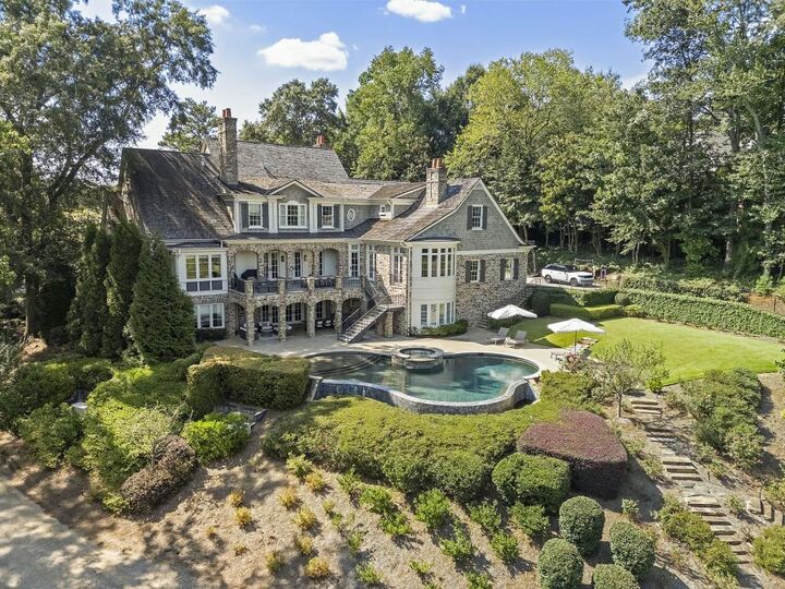 Property Photo:  4975 Peachtree Dunwoody Road  GA 30342 