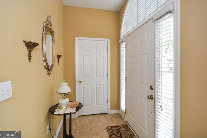 Property Photo:  1471 Settlers Walk Way SW 5  GA 30060 