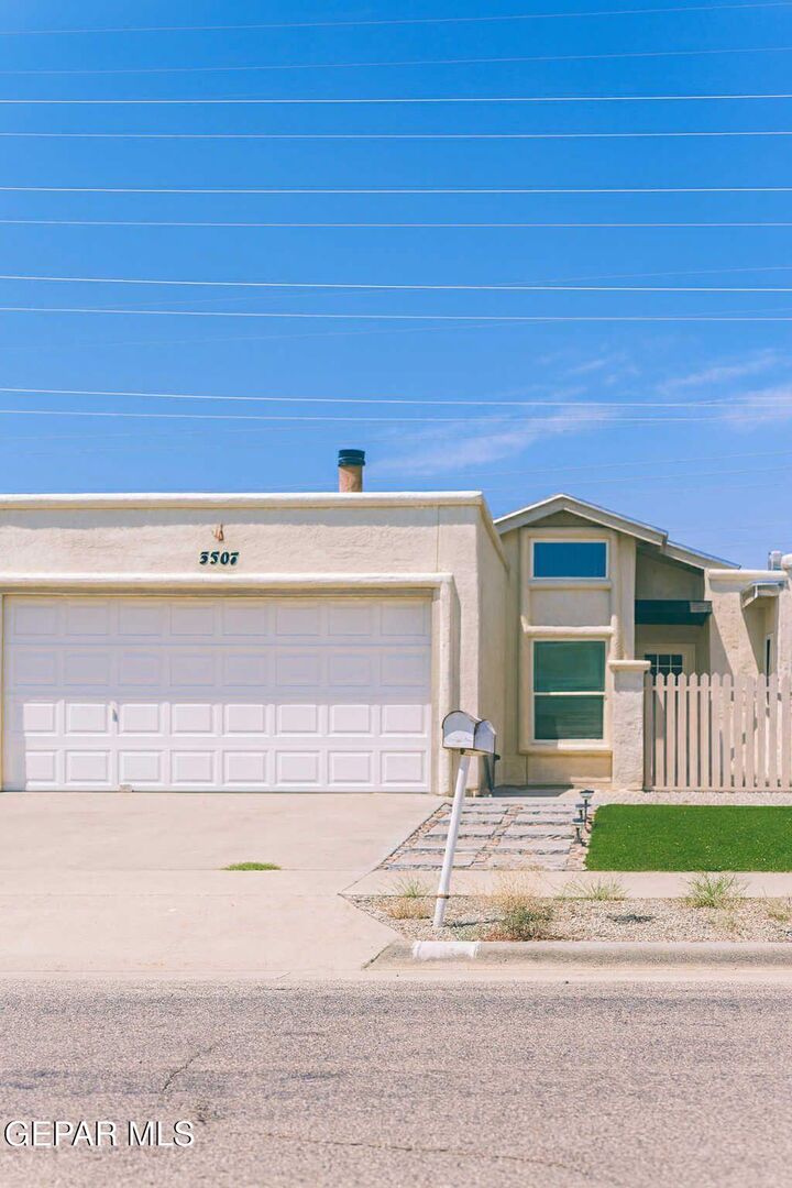3307 Red Sails Drive  El Paso TX 79936 photo