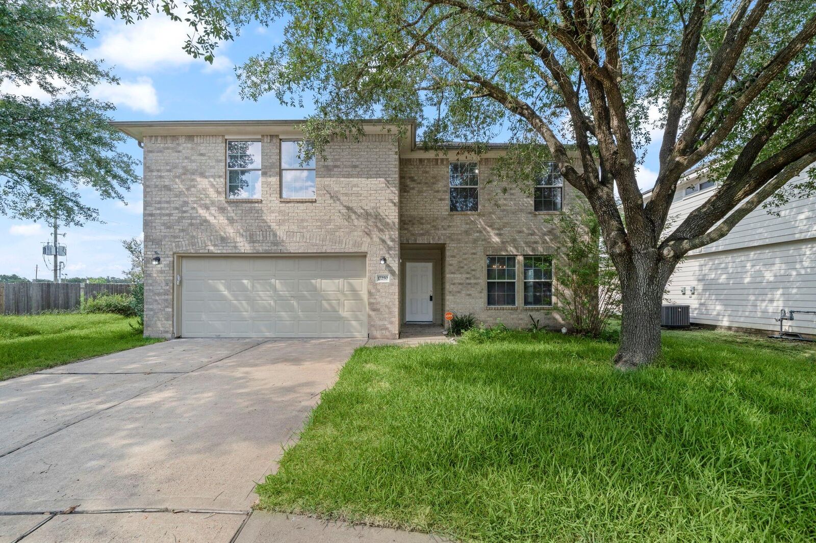 Property Photo:  17250 Cricketbriar Court  TX 77084 