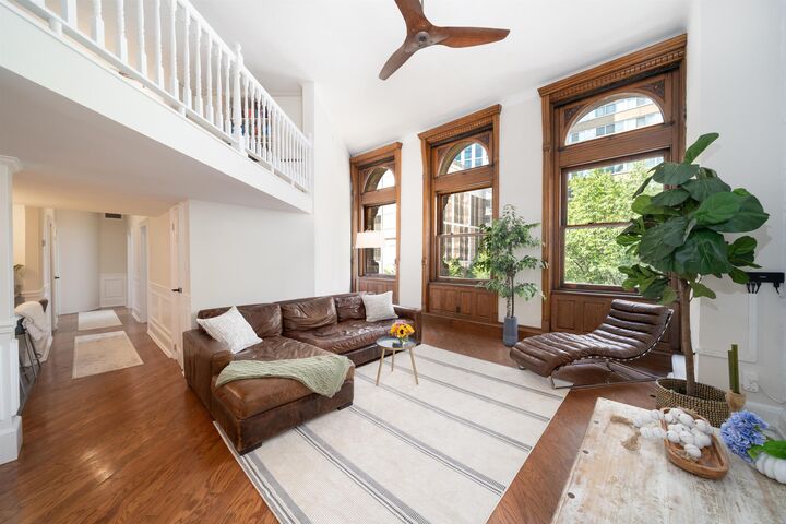 Property Photo:  83 Montgomery St 201  NJ 07302 
