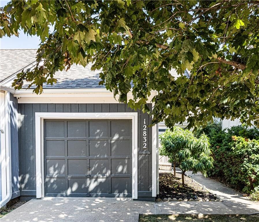 Property Photo: 12832 W 66th Terrace KS 66216