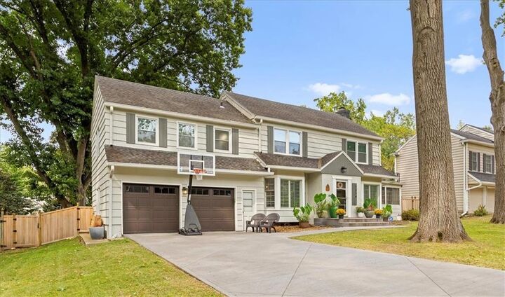 Property Photo:  1214 W 67th Terrace  MO 64113 