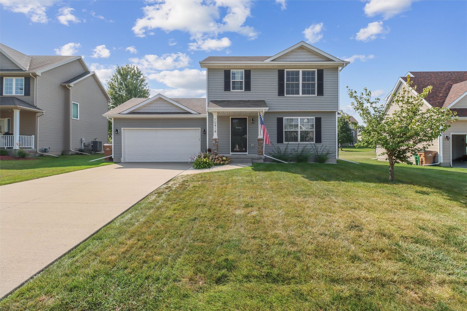 Property Photo:  10418 Stonebridge Drive  IA 50131 