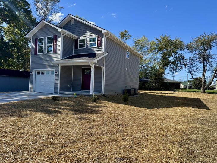 Property Photo: 1142 Highway 1016 KY 40403