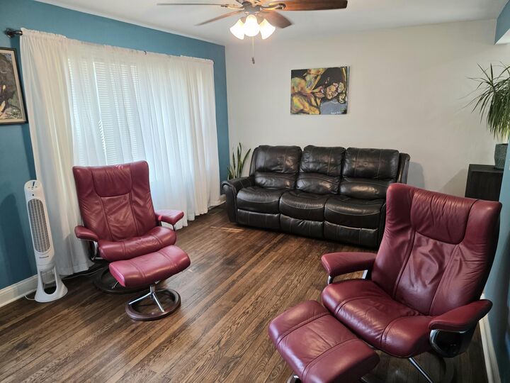Property Photo: 223 E Lowry Lane KY 40503