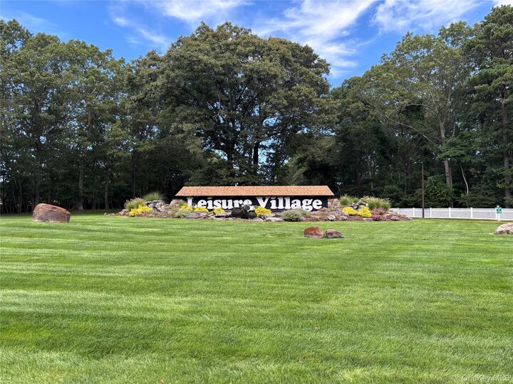 Property Photo:  393 A Woodbridge Drive  NY 11961 